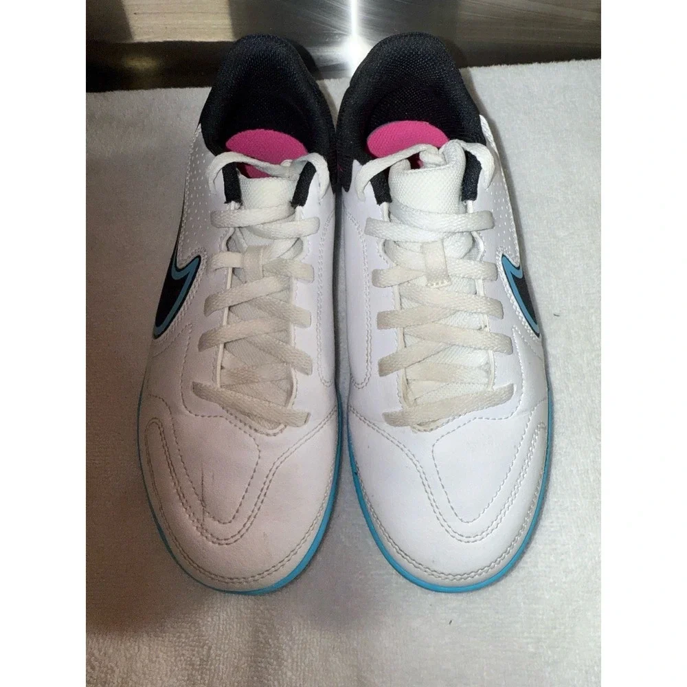 Nike Tiempo Size 3Y Sneakers Legend 9‎